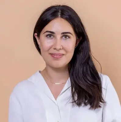 Evelina Kaganovitch AI Copywriter